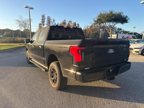 2025 Ford F-150 Lightning XLT