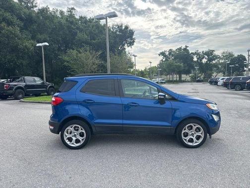 Lightning Blue Metallic 2021 Ford EcoSport SE