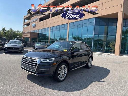 Moonlight Blue Metallic 2018 Audi Q5 2.0T Tech Premium