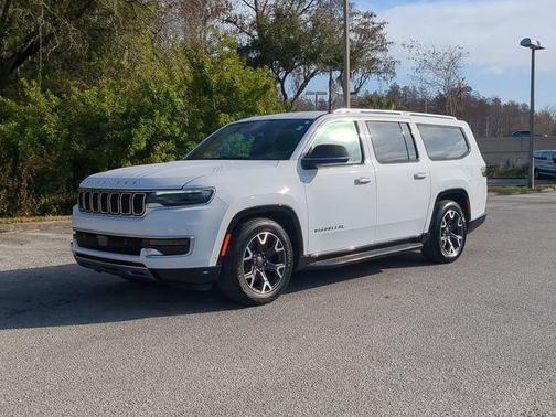 Bright White Clearcoat 2023 Jeep Wagoneer L Series III