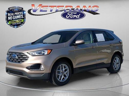 Desert Gold Metallic 2021 Ford Edge SEL