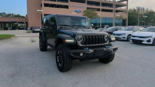 Granite Crystal Clearcoat Metallic 2025 Jeep Wrangler 4xe Rubicon