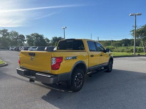 2017 Nissan Titan PRO-4X