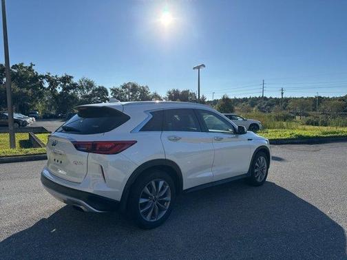 2021 INFINITI QX50 Luxe