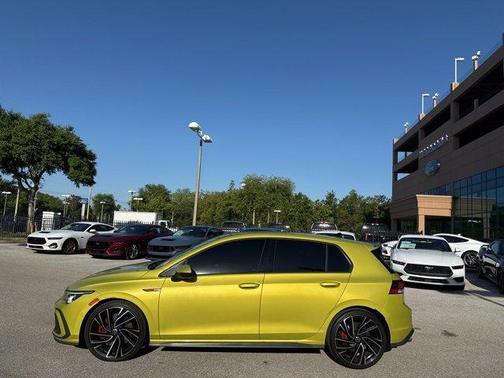 2022 Volkswagen Golf GTI 2.0T Autobahn