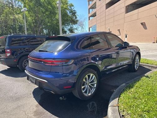 2024 Porsche Macan 