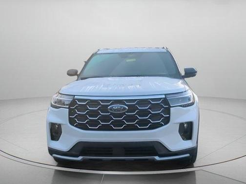 Space White Metallic 2026 Ford Explorer Platinum