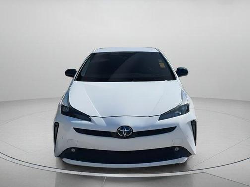2022 Toyota Prius L