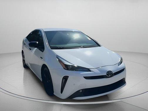2022 Toyota Prius L