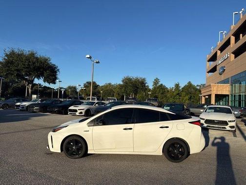 2022 Toyota Prius L
