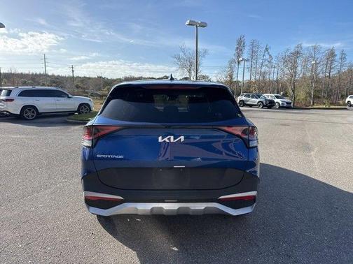 2024 Kia Sportage EX