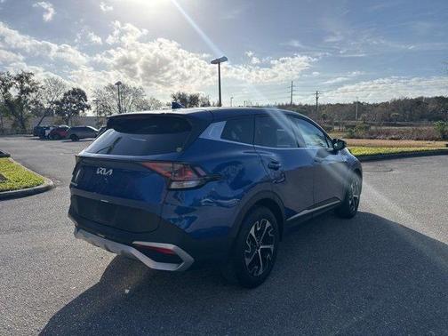 2024 Kia Sportage EX