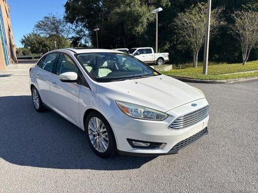 2017 Ford Focus Titanium