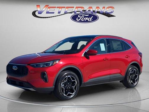 Rapid Red Metallic Tinted Clearcoat 2026 Ford Escape Platinum SUV