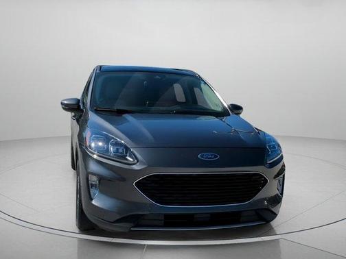 2020 Ford Escape Titanium Hybrid