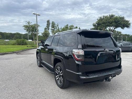 Midnight Black Metallic 2018 Toyota 4Runner Limited