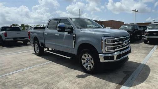 2025 Ford F-350 Lariat Super Duty