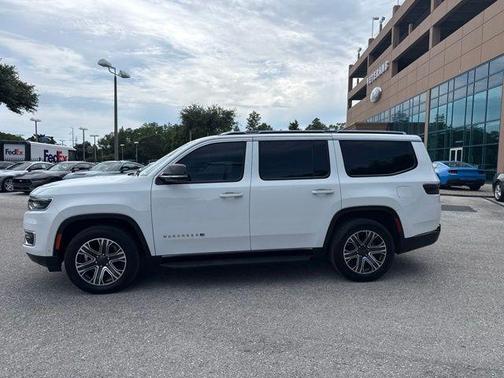 Bright White Clearcoat 2023 Jeep Wagoneer Base