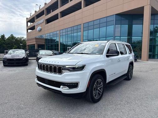 Bright White Clearcoat 2023 Jeep Wagoneer Base