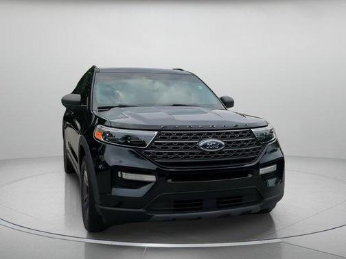 Agate Black Metallic 2021 Ford Explorer XLT