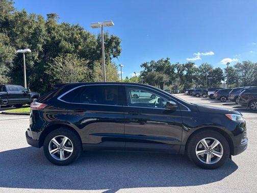 Agate Black Metallic 2024 Ford Edge SEL