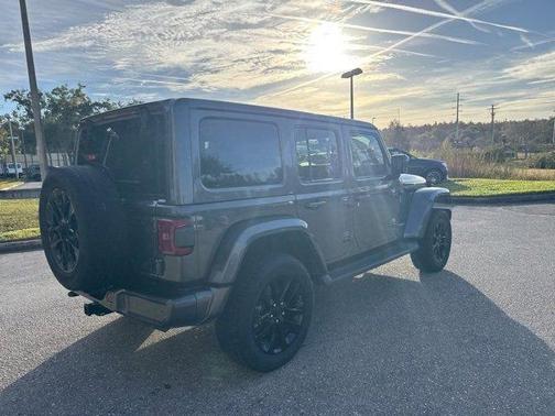 2021 Jeep Wrangler Unlimited Sahara Altitude