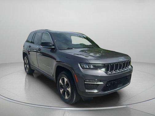 2022 Jeep Grand Cherokee 4xe Base