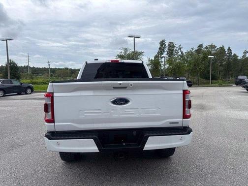 Oxford White 2023 Ford F-150 Lariat