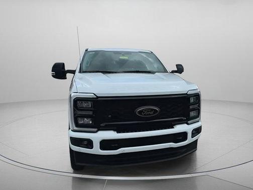 2025 Ford F-350 Lariat Super Duty