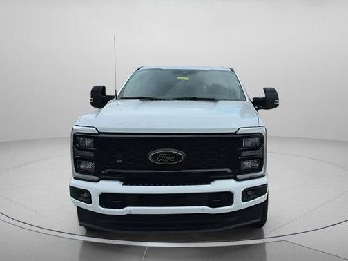 2025 Ford F-350 Lariat Super Duty