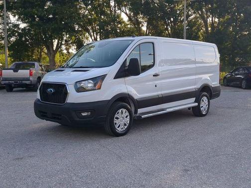 Oxford White 2024 Ford Transit-250