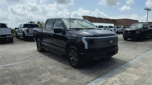 2025 Ford F-150 Lightning LARIAT