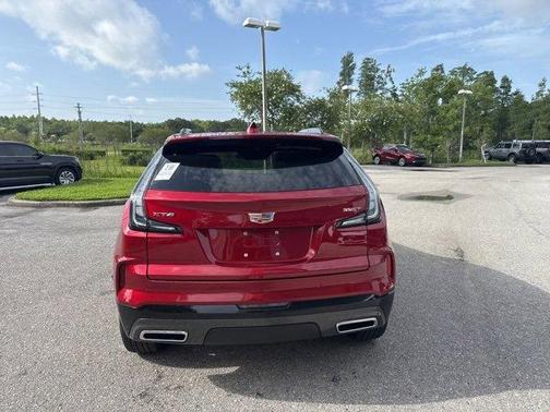 2024 Cadillac XT4 Sport
