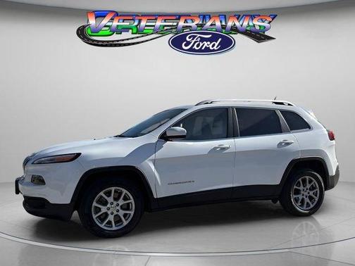 Bright White Clearcoat 2018 Jeep Cherokee Latitude