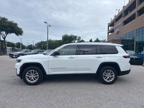 Bright White Clearcoat 2024 Jeep Grand Cherokee L Laredo
