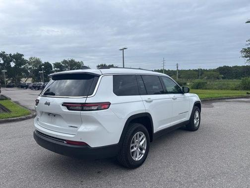 Bright White Clearcoat 2024 Jeep Grand Cherokee L Laredo