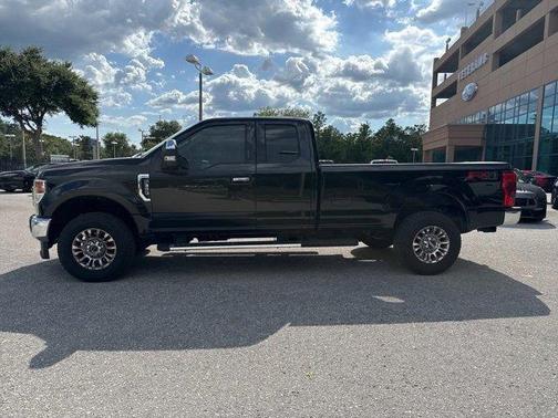 2022 Ford F-350 XLT