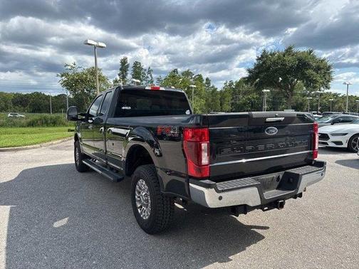 2022 Ford F-350 XLT