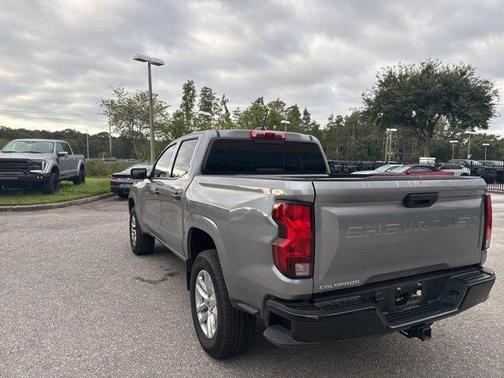 2024 Chevrolet Colorado WT