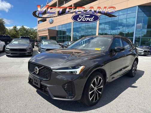 2025 Volvo XC60 B5 Plus