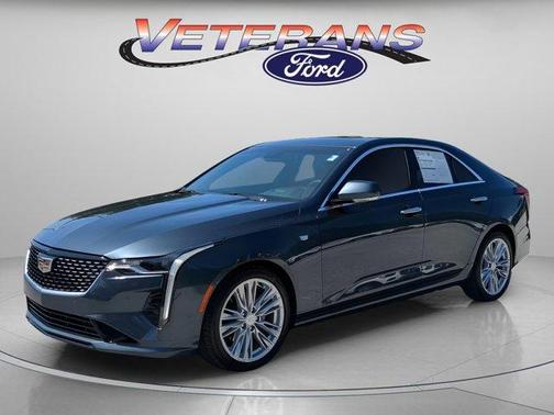 2022 Cadillac CT4 Premium Luxury