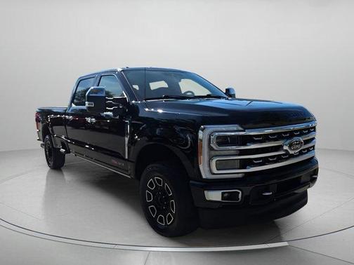 2023 Ford F-350 Lariat Super Duty