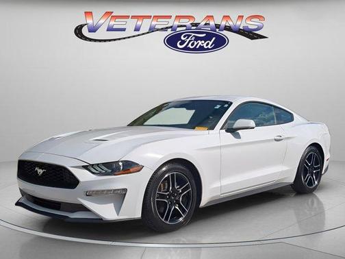 2022 Ford Mustang EcoBoost