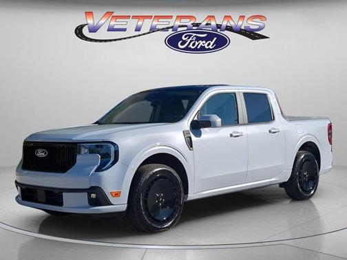 2026 Ford Maverick Lobo Standard