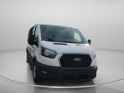 2024 Ford Transit-250 