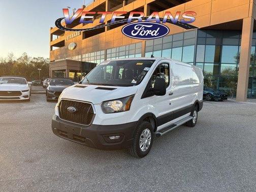 2024 Ford Transit-250 