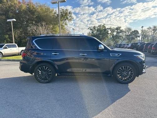 2022 INFINITI QX80 SENSORY
