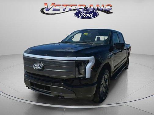 2025 Ford F-150 Lightning LARIAT