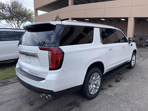 2024 GMC Yukon XL Denali