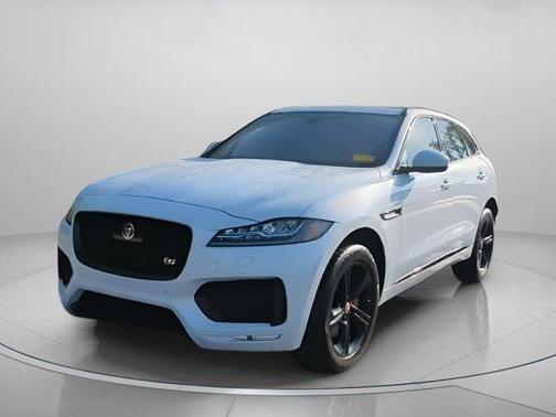 Yulong White 2019 Jaguar F-PACE S